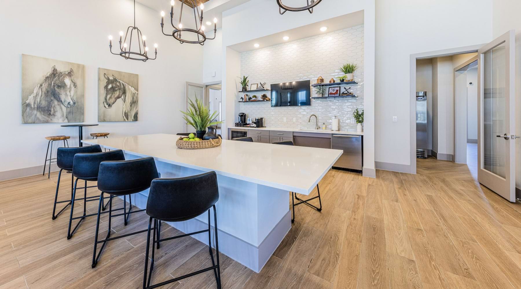 Community Kitchen Spacious resident lounge with large community kitchen